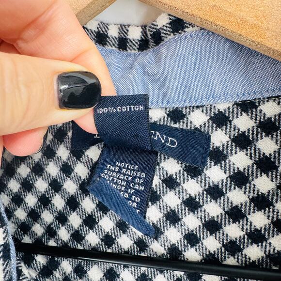 Lands’ End Black White Gingham Flannel Shirt L Petite Cozy Cabin Holiday Plaid - Picture 4 of 6